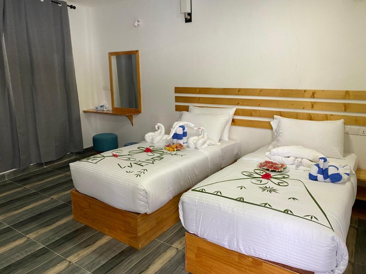 Ramzu Villa Thoddoo Exteriör bild