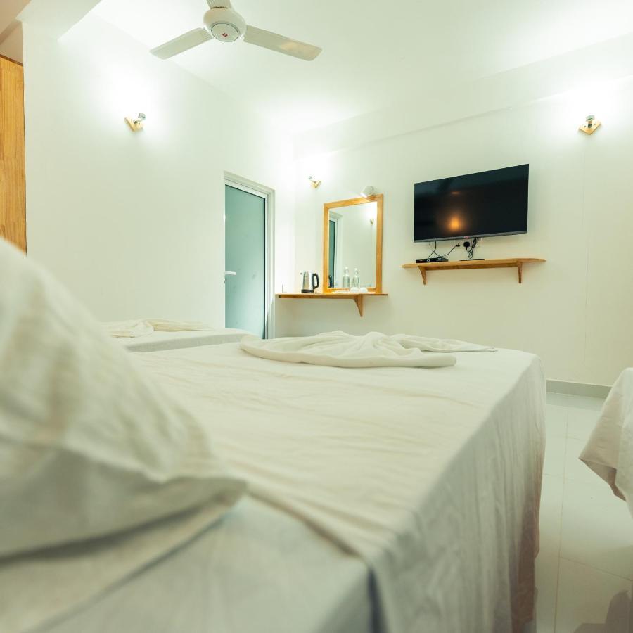 Ramzu Villa Thoddoo Exteriör bild